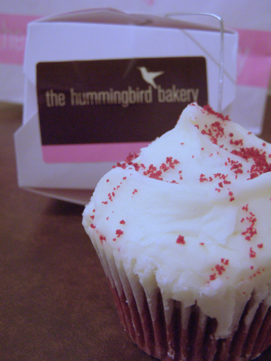 hummingbird bakery red velvet cake: red velvet cupcake to